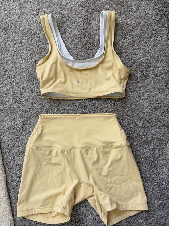 SET Active Tops - SET Active Butter Yellow Airluxe Set